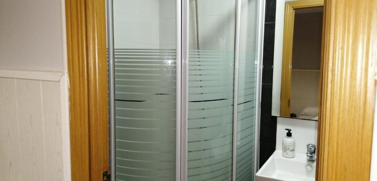 Hostal Oxum Madri Exterior foto